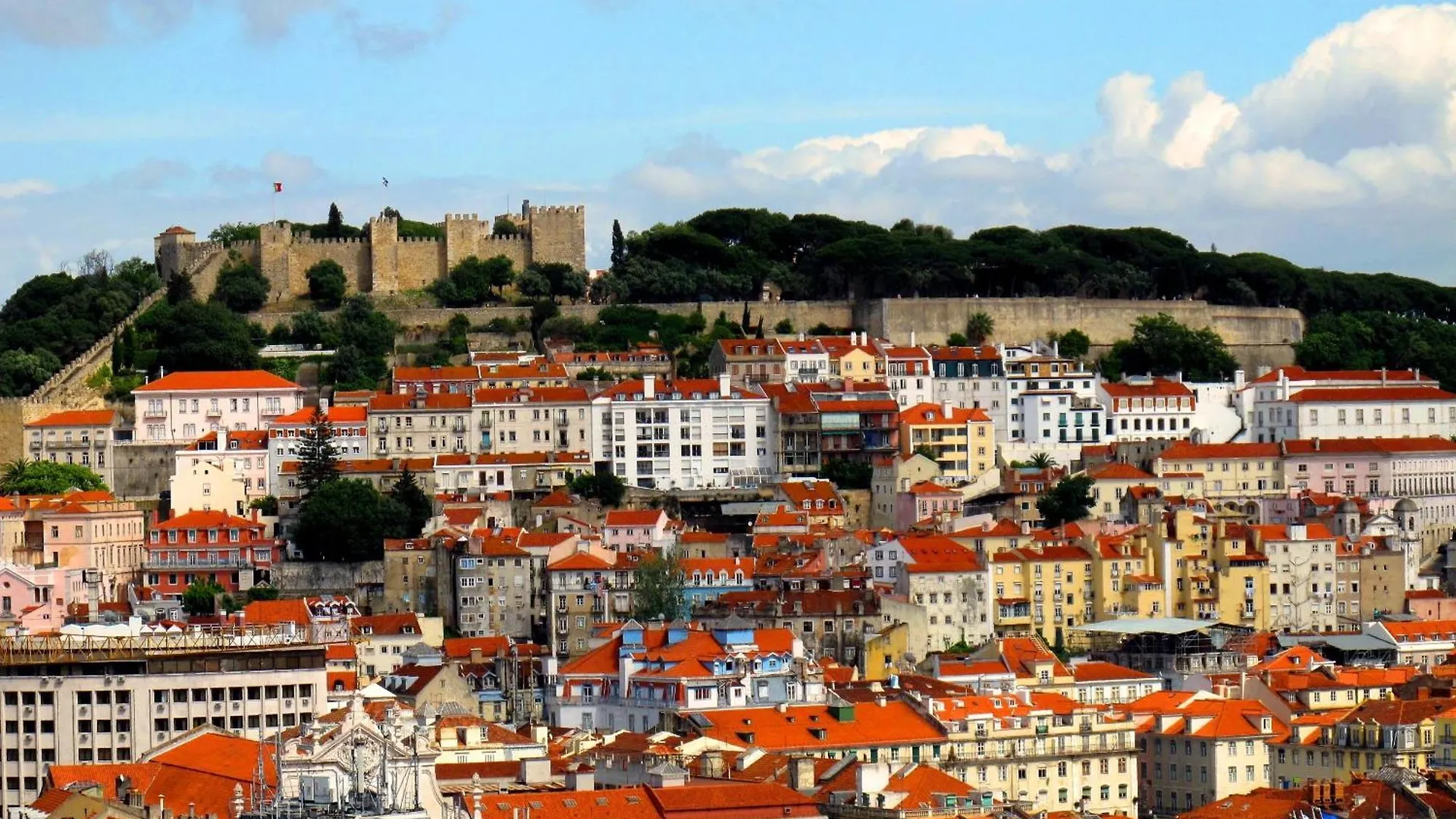 Luxury Apartment In Chiado 1 Br Lisboa Portugal